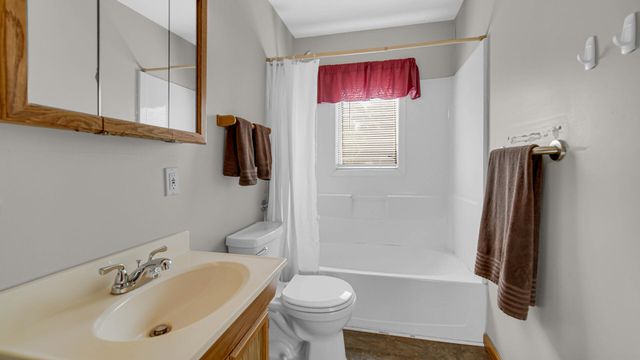 6168 W 370 N, La Porte, IN 46350