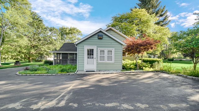 6168 W 370 N, La Porte, IN 46350