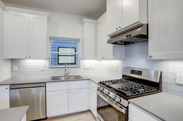 7407 Rusk Street A, Houston, TX 77011