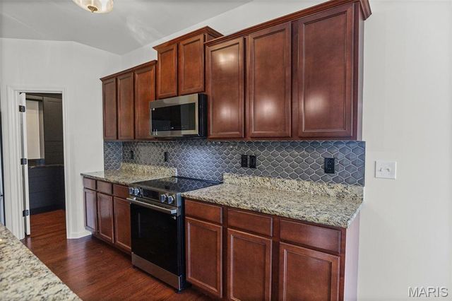 520 Longfellow Drive, O'fallon, IL 62269