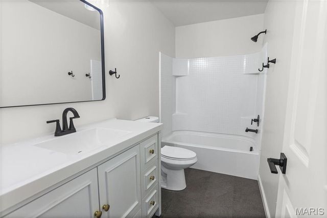 520 Longfellow Drive, O'fallon, IL 62269