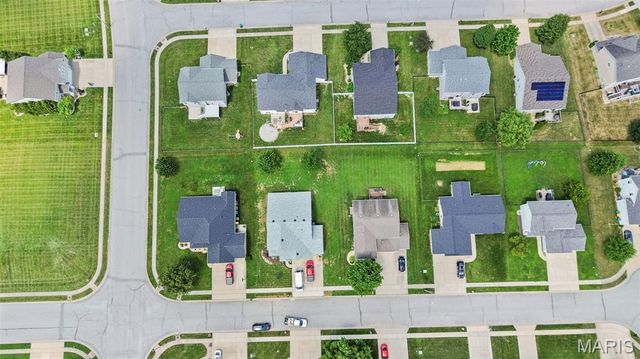 520 Longfellow Drive, O'fallon, IL 62269