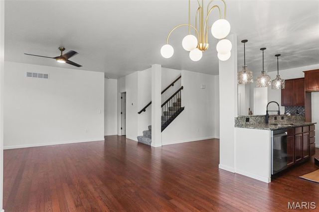 520 Longfellow Drive, O'fallon, IL 62269