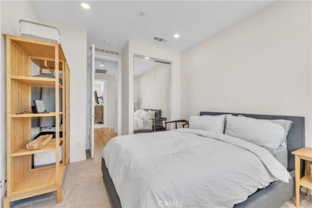 27582 Manzanita Way, Valencia, CA 91381