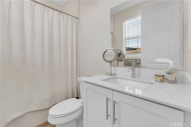 27582 Manzanita Way, Valencia, CA 91381