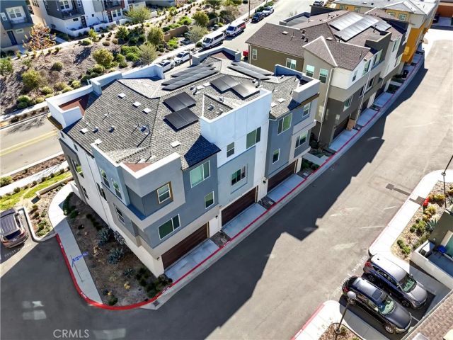27582 Manzanita Way, Valencia, CA 91381