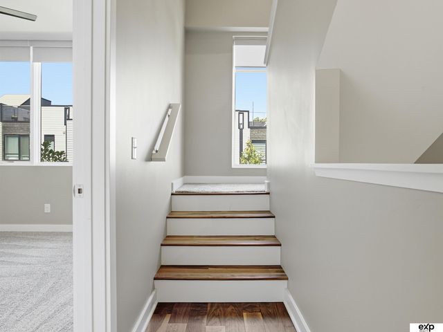 1205 S 10th Court, Omaha, NE 68108