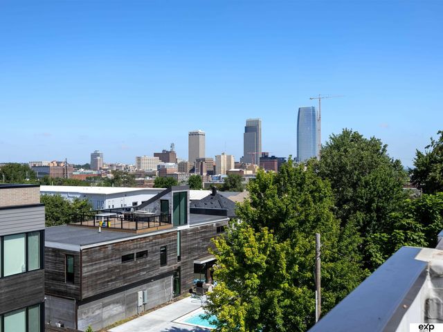 1205 S 10th Court, Omaha, NE 68108