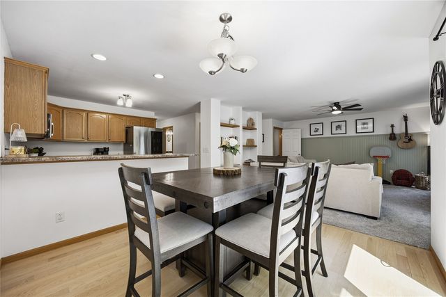 452 N Mckenzie Lane, North Liberty, IA 52317