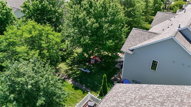 452 N Mckenzie Lane, North Liberty, IA 52317