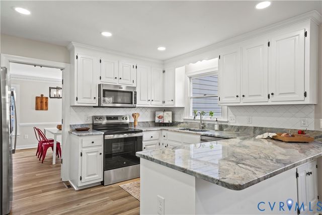 2503 Crosstimbers Ct, Midlothian, VA 23112