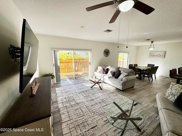 121 Majestic Bay Avenue, Cape Canaveral, FL 32920