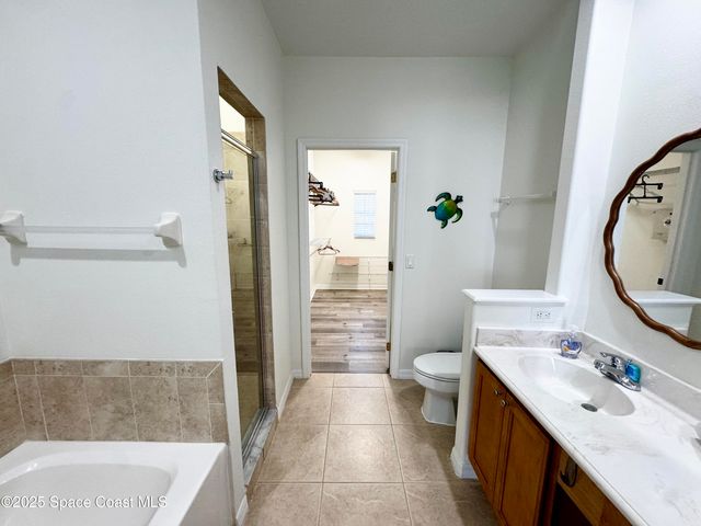 121 Majestic Bay Avenue, Cape Canaveral, FL 32920