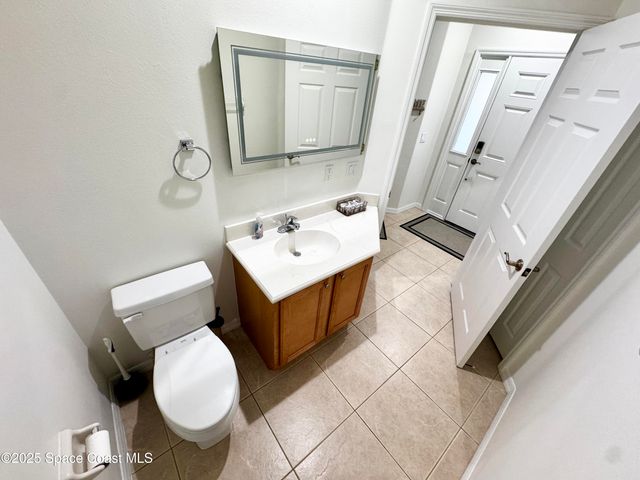 121 Majestic Bay Avenue, Cape Canaveral, FL 32920