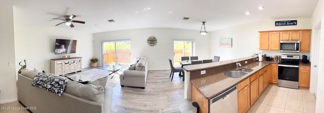 121 Majestic Bay Avenue, Cape Canaveral, FL 32920