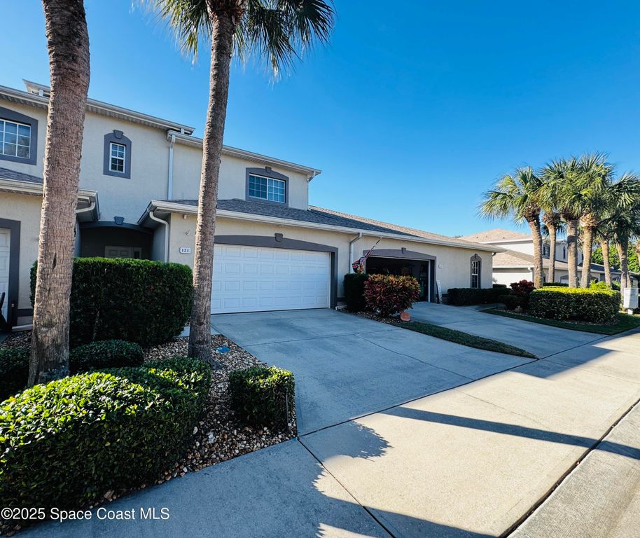 121 Majestic Bay Avenue, Cape Canaveral, FL 32920