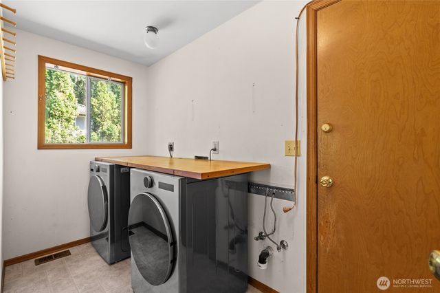 5221 141st Street Ct NW, Gig Harbor, WA 98332