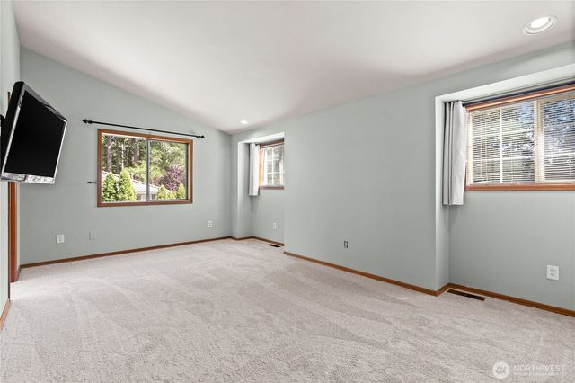 5221 141st Street Ct NW, Gig Harbor, WA 98332