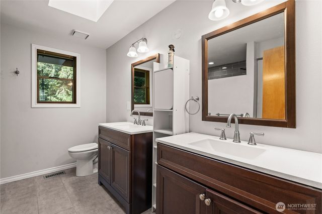 5221 141st Street Ct NW, Gig Harbor, WA 98332