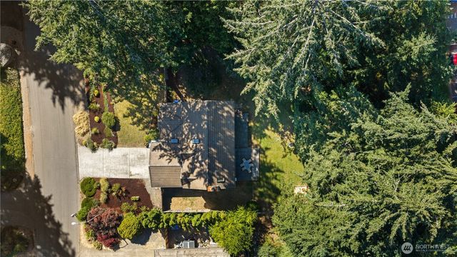 5221 141st Street Ct NW, Gig Harbor, WA 98332