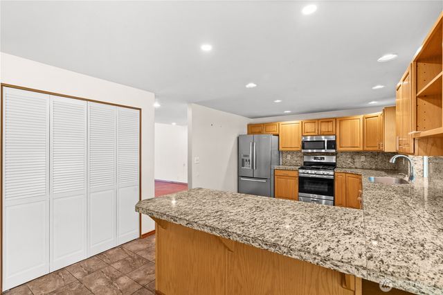 5221 141st Street Ct NW, Gig Harbor, WA 98332