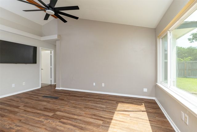 7802 Park Lane, Rowlett, TX 75089