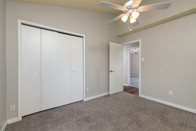 7802 Park Lane, Rowlett, TX 75089