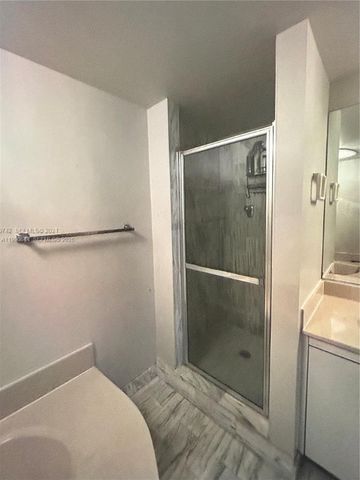 2000 Towerside Ter 1005, Miami, FL 33138