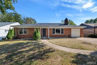 946 Abbeville Drive, St Louis, MO 63130