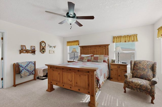 5335 Fossil Ridge Place NW, Albuquerque, NM 87114