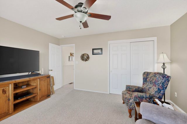 5335 Fossil Ridge Place NW, Albuquerque, NM 87114