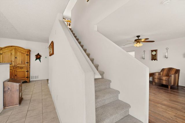 5335 Fossil Ridge Place NW, Albuquerque, NM 87114