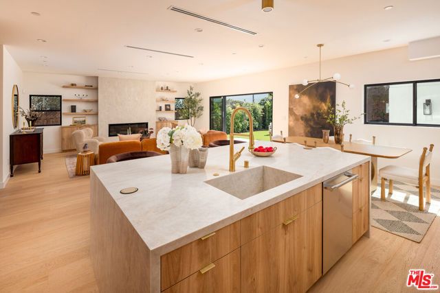 4323 Gentry Avenue, Studio City (los Angeles), CA 91604