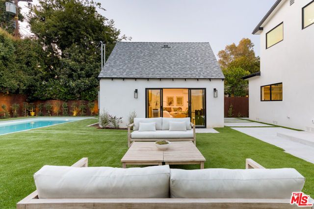 4323 Gentry Avenue, Studio City (los Angeles), CA 91604