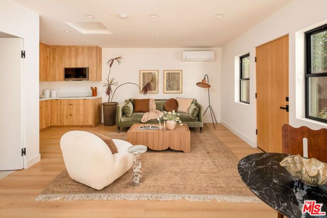 4323 Gentry Avenue, Studio City (los Angeles), CA 91604