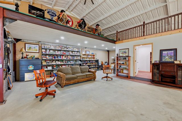 664 Earl Road, Sadler, TX 76264
