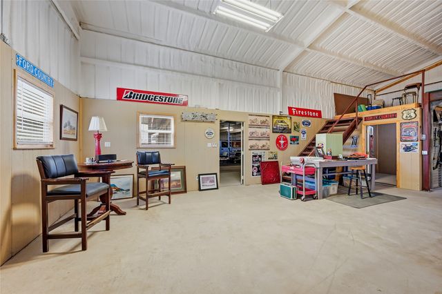 664 Earl Road, Sadler, TX 76264