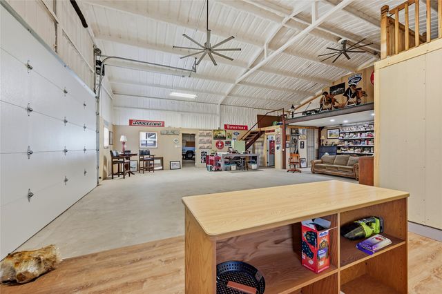 664 Earl Road, Sadler, TX 76264