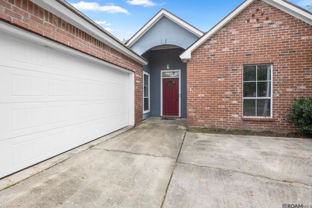 313 Allan Dr, Baton Rouge, LA 70815