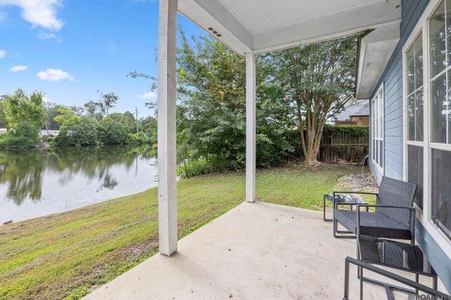 313 Allan Dr, Baton Rouge, LA 70815