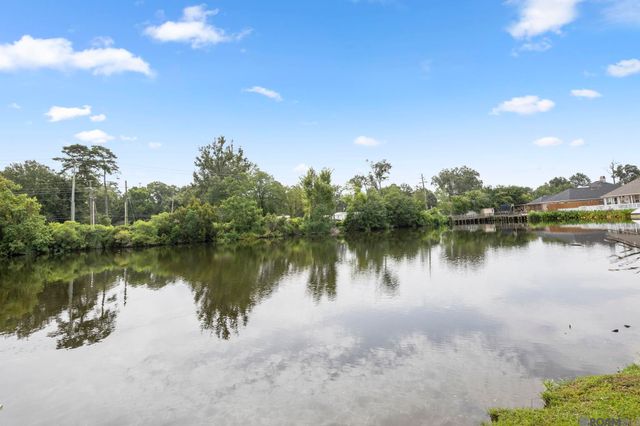 313 Allan Dr, Baton Rouge, LA 70815