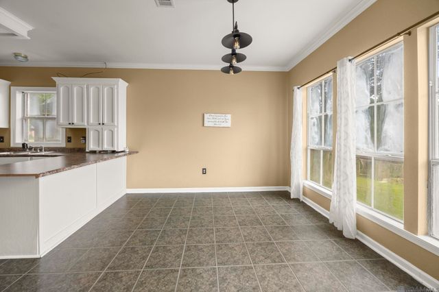 313 Allan Dr, Baton Rouge, LA 70815