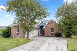 313 Allan Dr, Baton Rouge, LA 70815