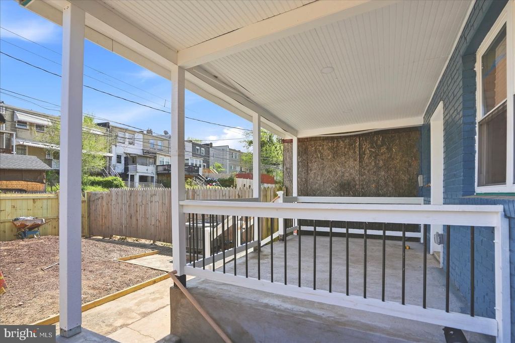 Image 34 of property listing at 3919 BROOKLYN AVE, Baltimore, MD 21225