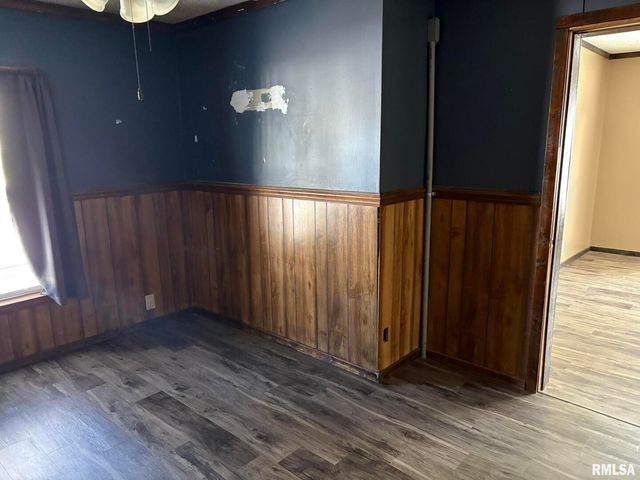 812 W Lindell Street, West Frankfort, IL 62896