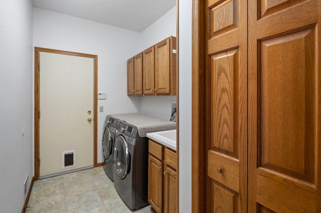 12755 Falcon Court, Apple Valley, MN 55124