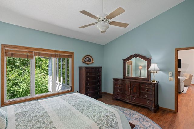 12755 Falcon Court, Apple Valley, MN 55124