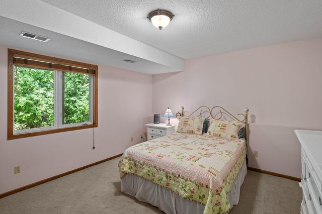12755 Falcon Court, Apple Valley, MN 55124