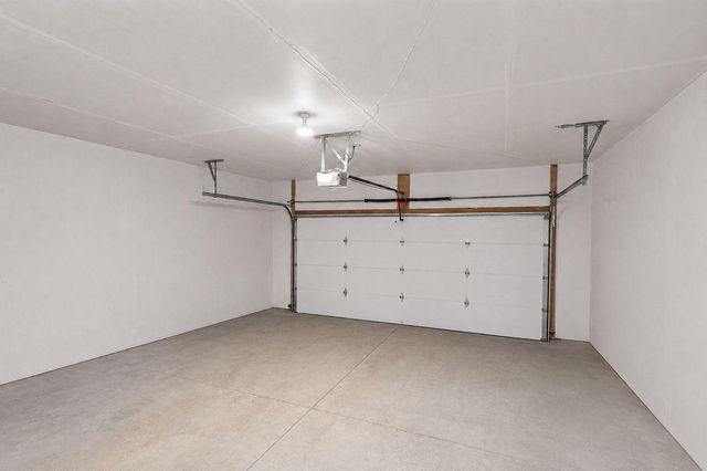 12755 Falcon Court, Apple Valley, MN 55124