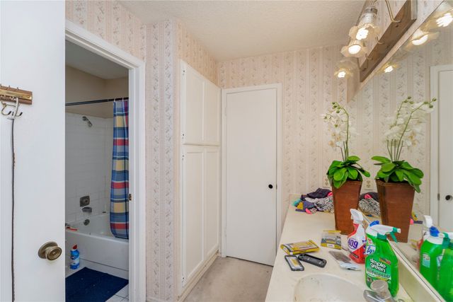 1317 River Oaks Drive, Flower Mound, TX 75028